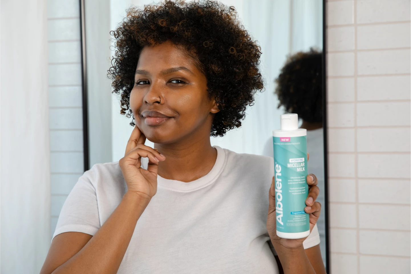 Using Albolene Hydrating Micellar Cleansing Milk